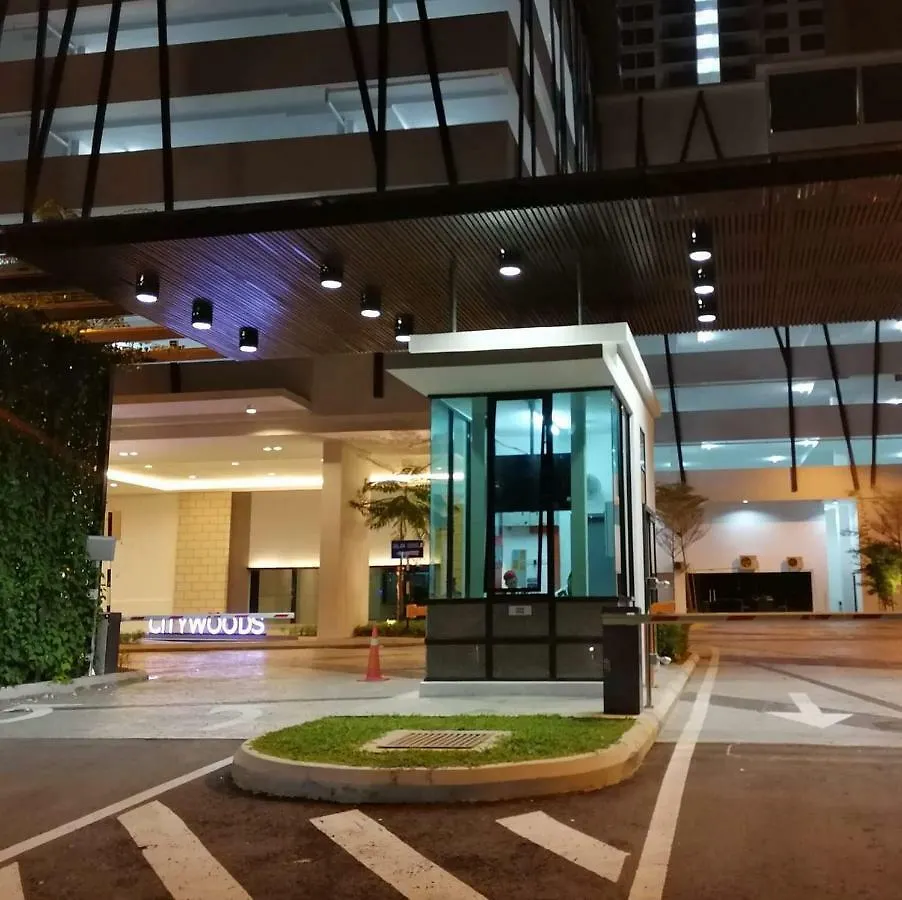 Citywoods Apartment - Jb Town Near Ciq @ R&R Homestay Jb Johor Bahru