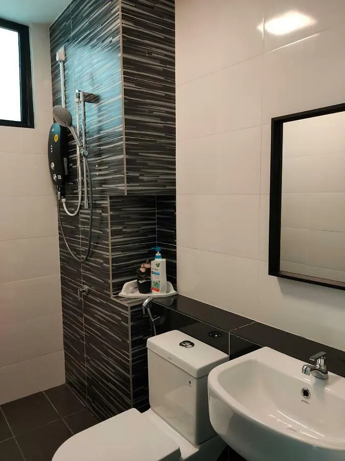 Citywoods Apartment - Jb Town Near Ciq @ R&R Homestay Jb Johor Bahru 0*,  Malaysia