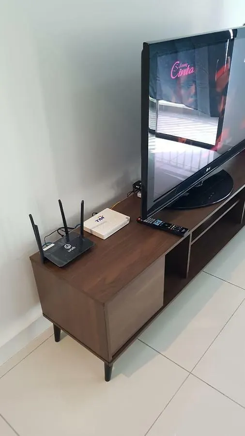 Citywoods Apartment - Jb Town Near Ciq @ R&R Homestay Jb Johor Bahru